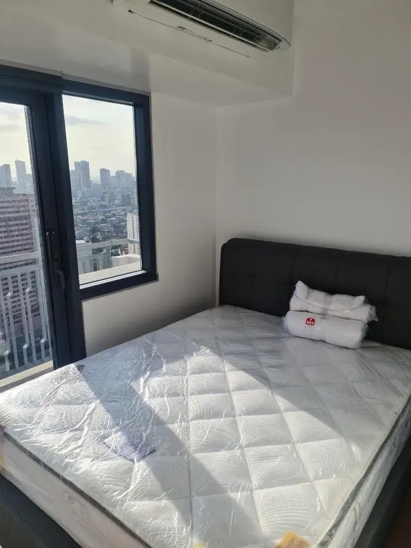 1-bedroom condo for rent in The Rise Makati, photo 5