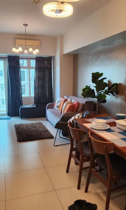 2 BR · Aston at Two Serendra