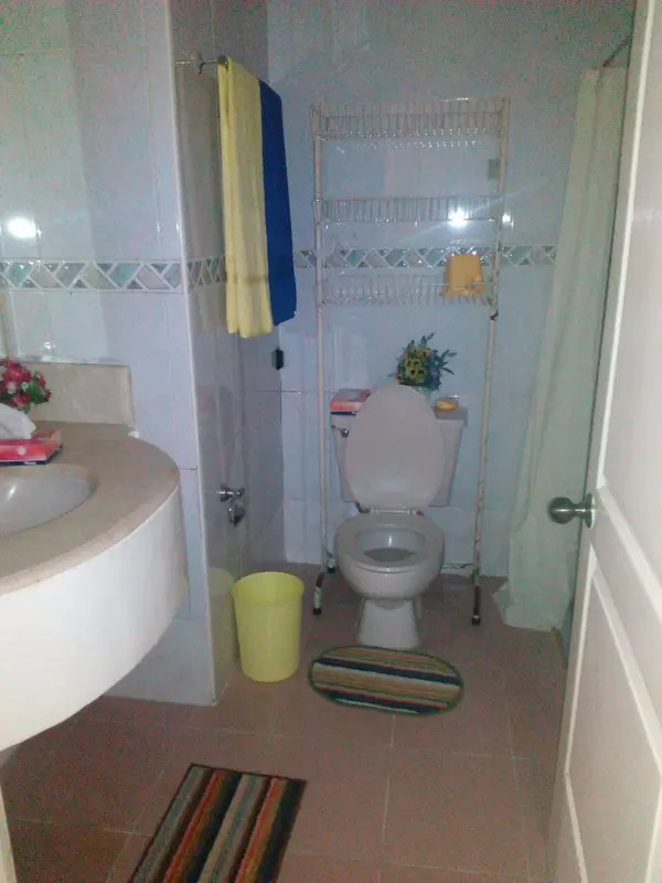 2 BR · One Lafayette Square