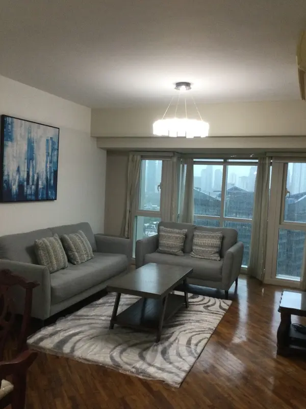 2 BR · The Manansala