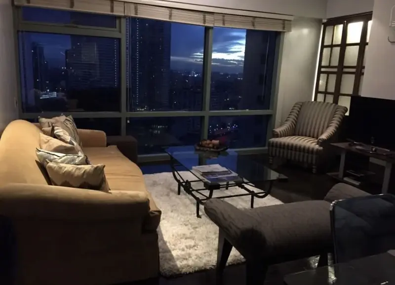 2 BR · One Legazpi Park