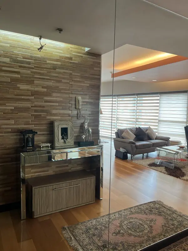 【賃貸】The Residences at Greenbeltの2ベッドルームのコンドミニアム、写真2