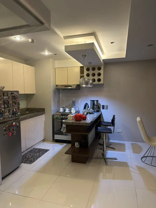 Encino at Two Serendra 2베드룸 콘도 임대, 사진 3