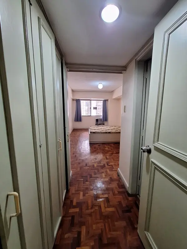 2 BR · Cosmopolitan Tower