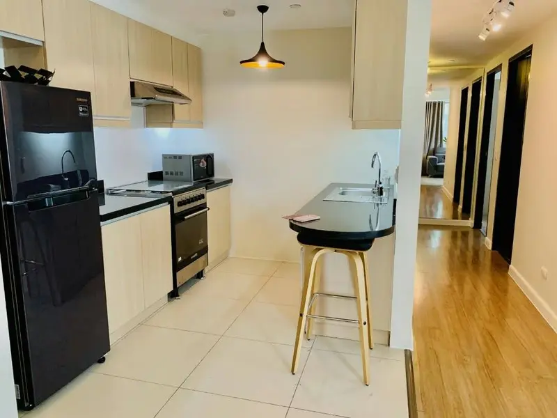 2-bedroom condo for rent in Meranti at Two Serendra, photo 3