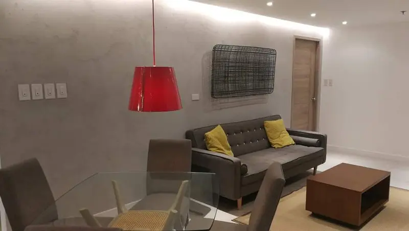 2-bedroom condo for rent in Emerald Mansion, photo 2