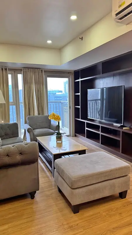 2-bedroom condo for rent in One Maridien, photo 2