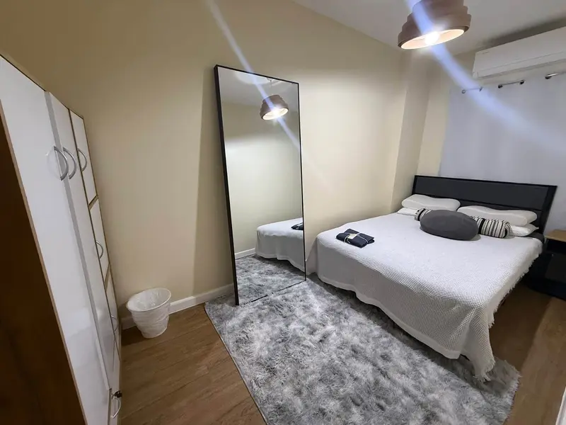 2-bedroom condo for rent in One Antonio Residences, photo 3