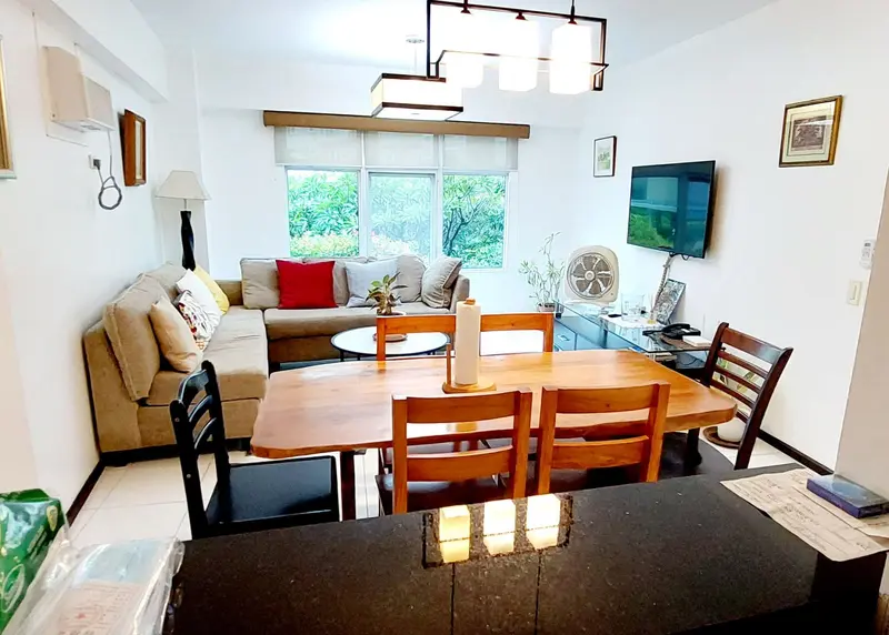 2 BR · Almond at Two Serendra
