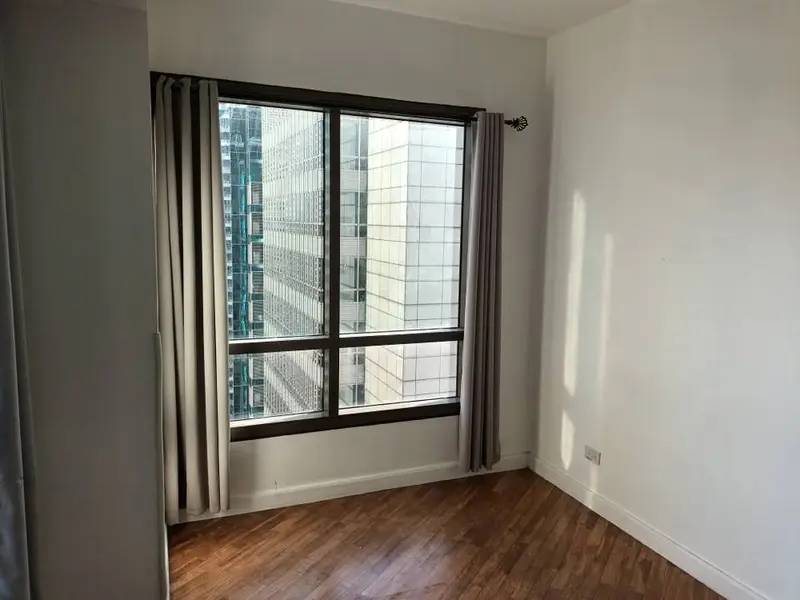 2-bedroom condo for rent in Joya Lofts and Towers, photo 2