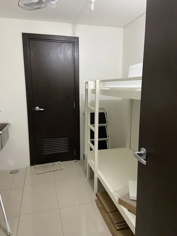 2 BR · Garden Towers