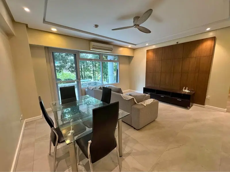 2 BR · Palm Tower at One Serendra