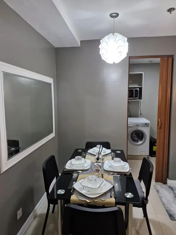 2 BR · The Trion Towers