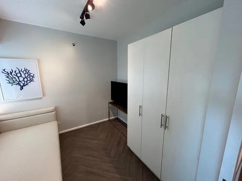 Belize at Two Serendra 2室公寓出租，第 2 张照片