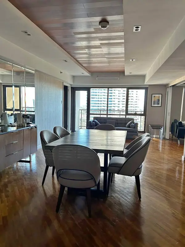 2 BR · Joya Lofts and Towers