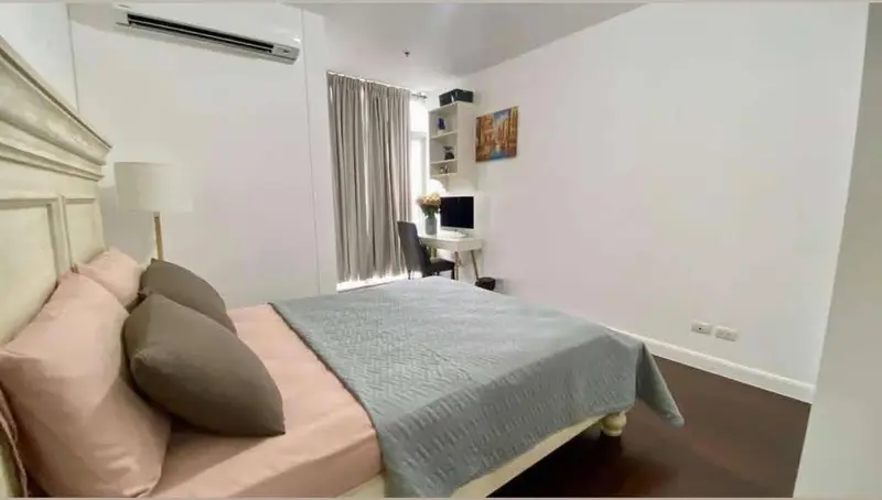 2-bedroom condo for rent in West Gallery Place, photo 4