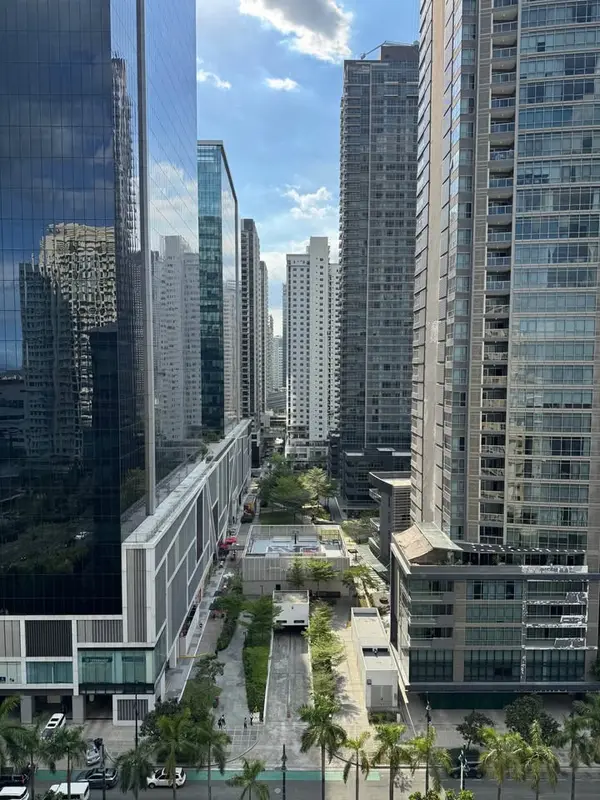 2 BR · Encino at Two Serendra