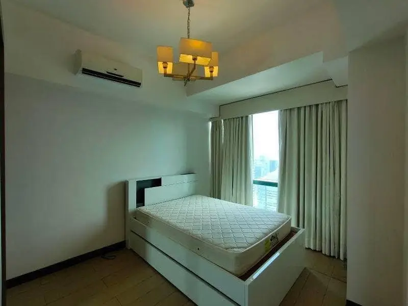 2 BR · 8 Forbestown Road