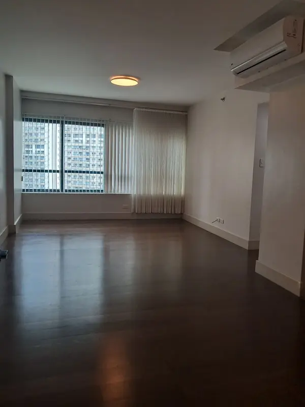 2BR · Edades Tower
