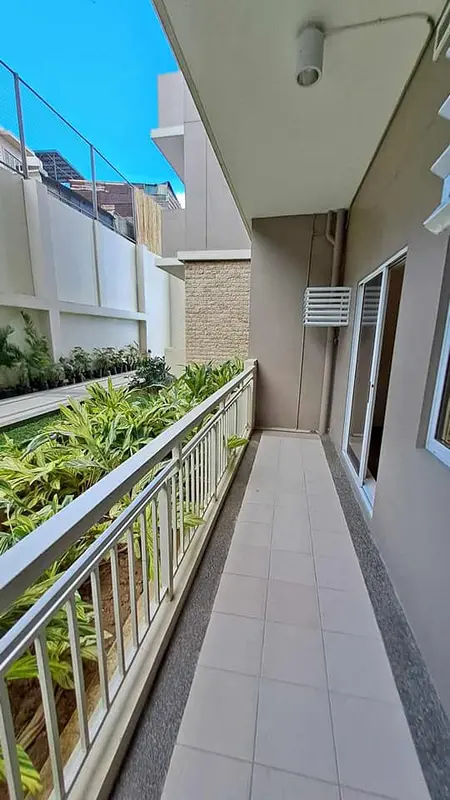 2 BR · Prisma Residences