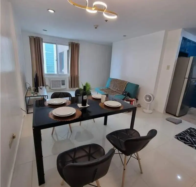 2 BR · West of Ayala