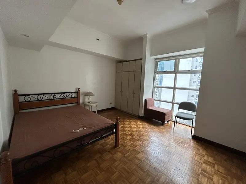 1 BR · One Lafayette Square