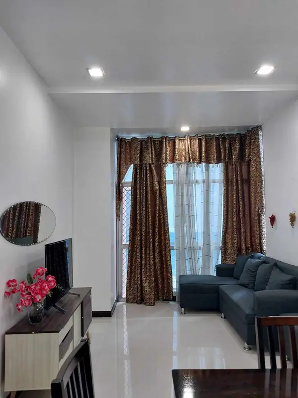 2 BR · The Sapphire Residences