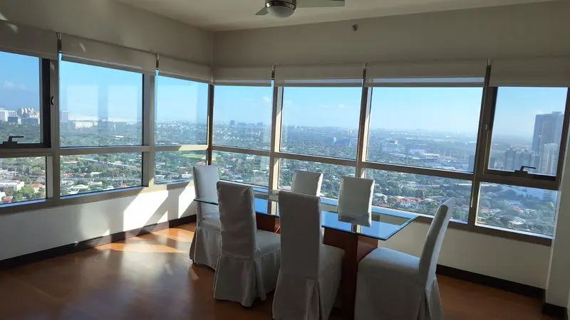 2 BR · The Residences at Greenbelt