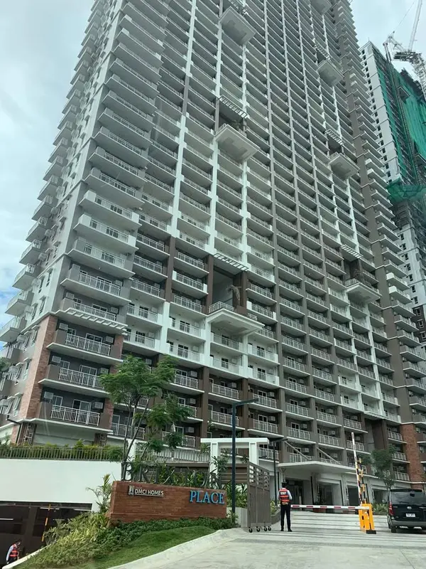 2 BR · Brixton Place