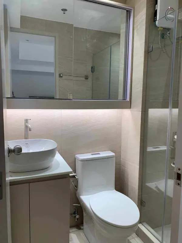 Avida Towers Turf BGC 2室公寓出租，第 3 张照片