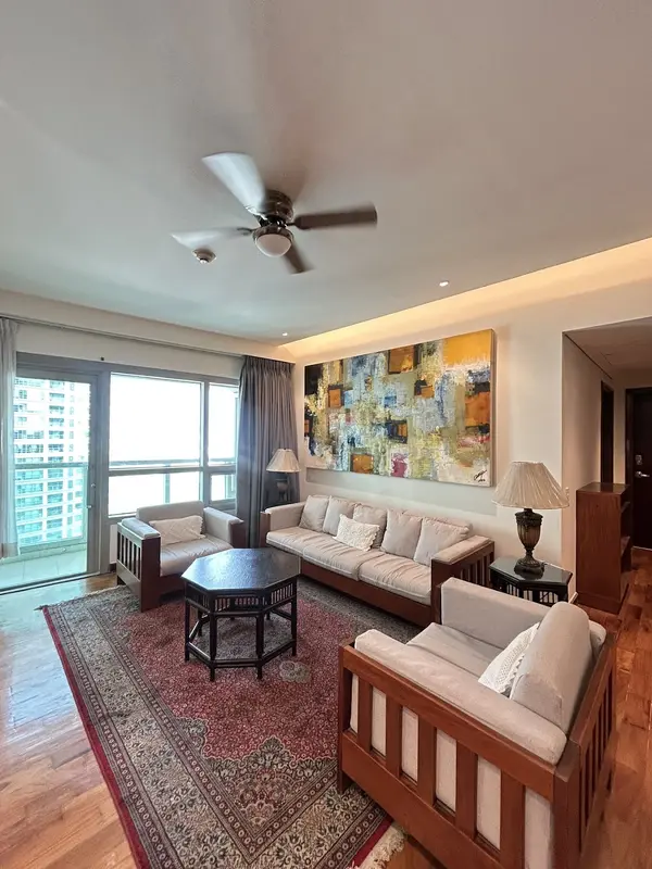 2 BR · The Residences at Greenbelt