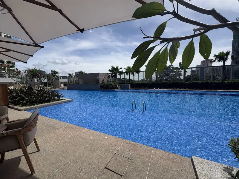 2 BR · Park Central Towers