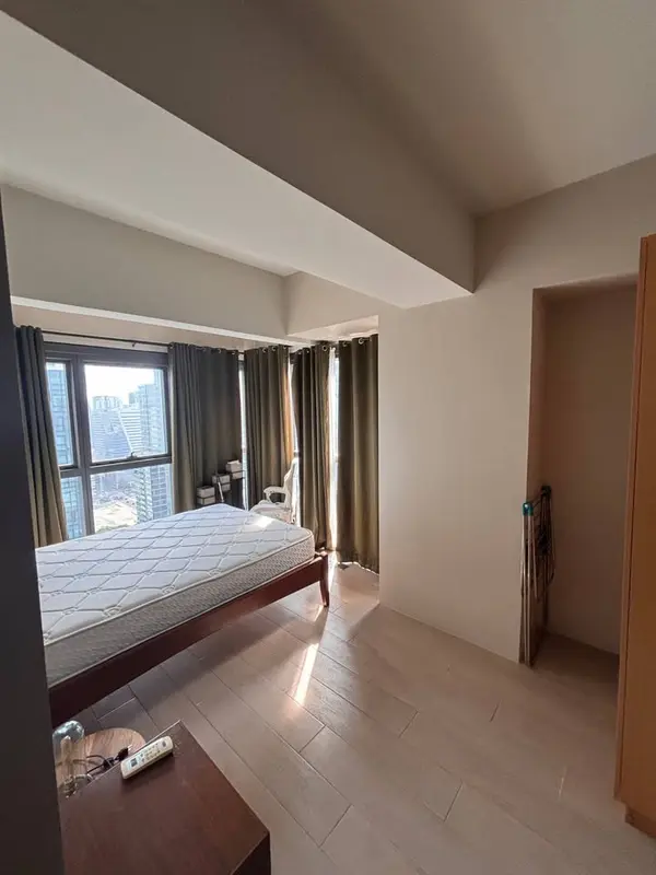 2 BR · Uptown Ritz Residence