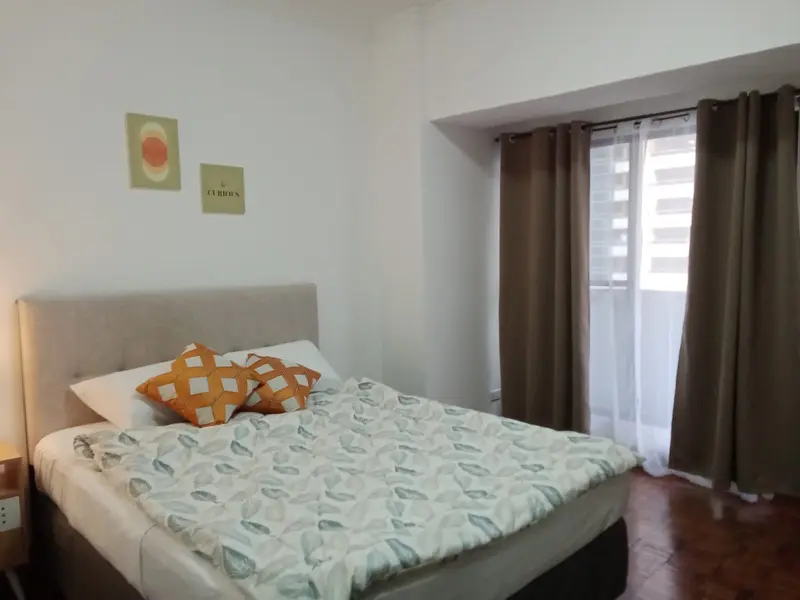 2 BR · Island Plaza