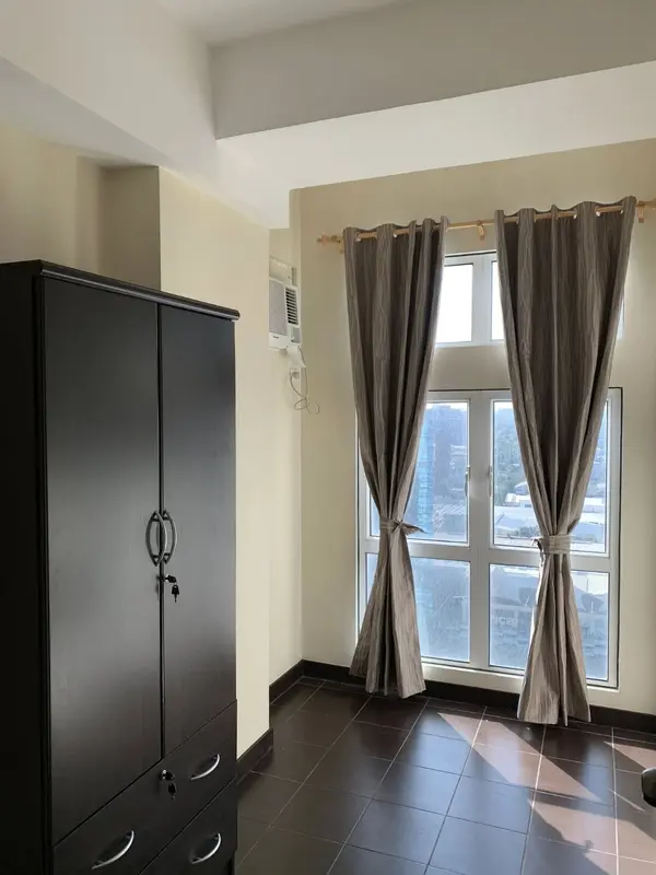 【賃貸】San Lorenzo Place Makatiの2ベッドルームのコンドミニアム、写真3