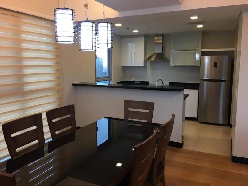 2-bedroom condo for rent in West Tower at One Serendra, photo 4