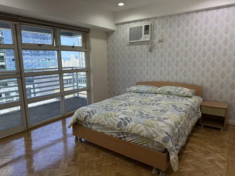 3 BR · Two Lafayette Square
