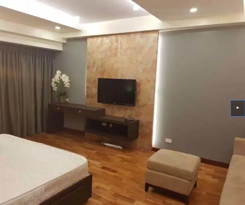 【賃貸】The Residences at Greenbeltの3ベッドルームのコンドミニアム、写真3