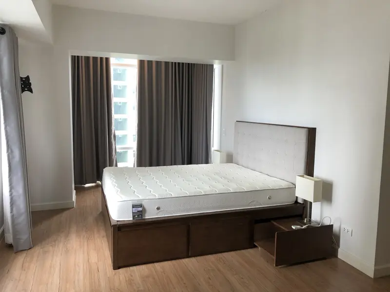 Red Oak at Two Serendra 3베드룸 콘도 임대, 사진 3