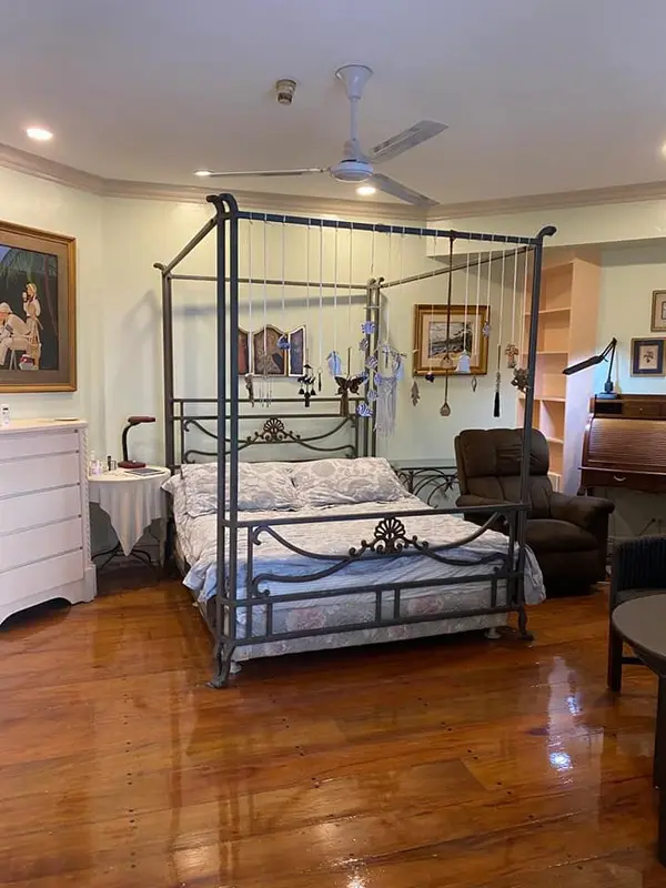 3BR · Renaissance 2000