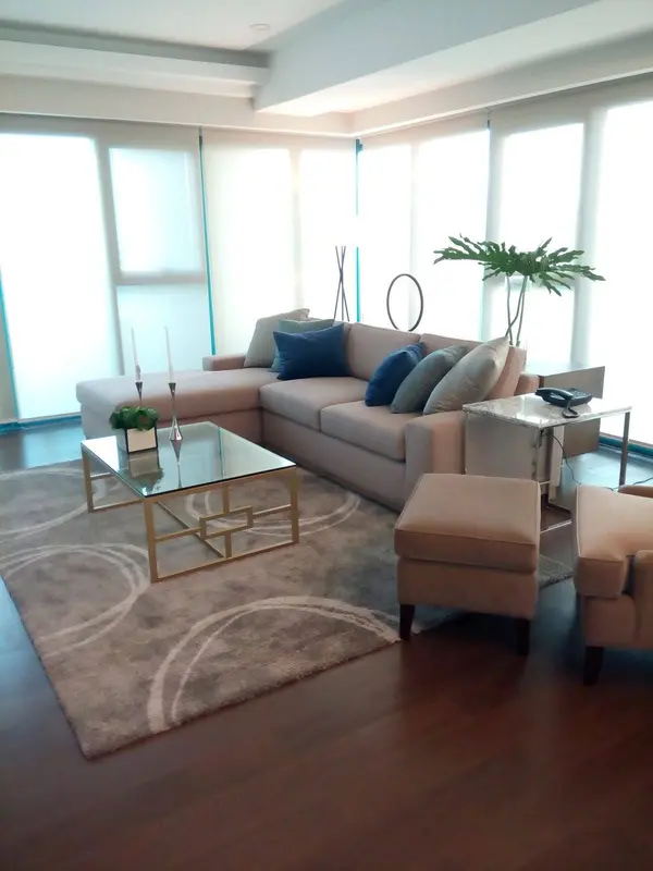 3 BR · Edades Tower