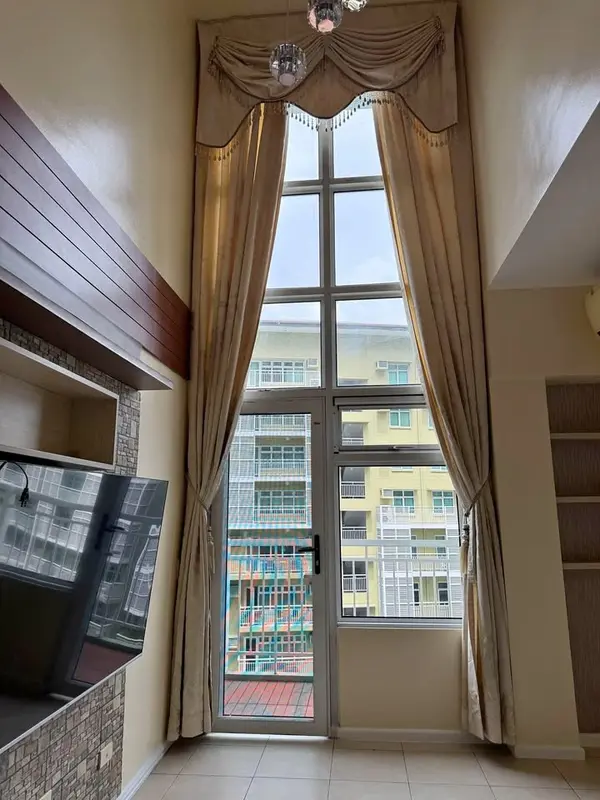【賃貸】Encino at Two Serendraの3ベッドルームのコンドミニアム、写真2