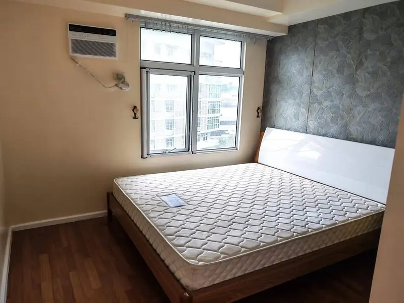 【賃貸】Encino at Two Serendraの3ベッドルームのコンドミニアム、写真2