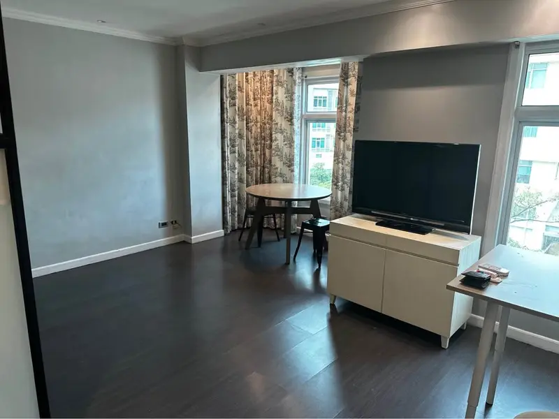 Studio condo for sale in Almond at Two Serendra, photo 5