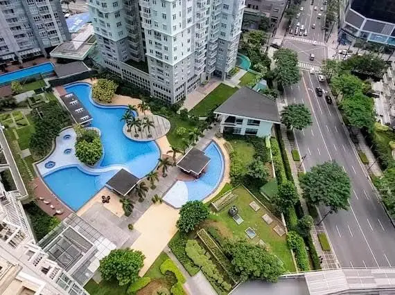 Aston at Two Serendra 스튜디오 콘도 매매, 사진 5