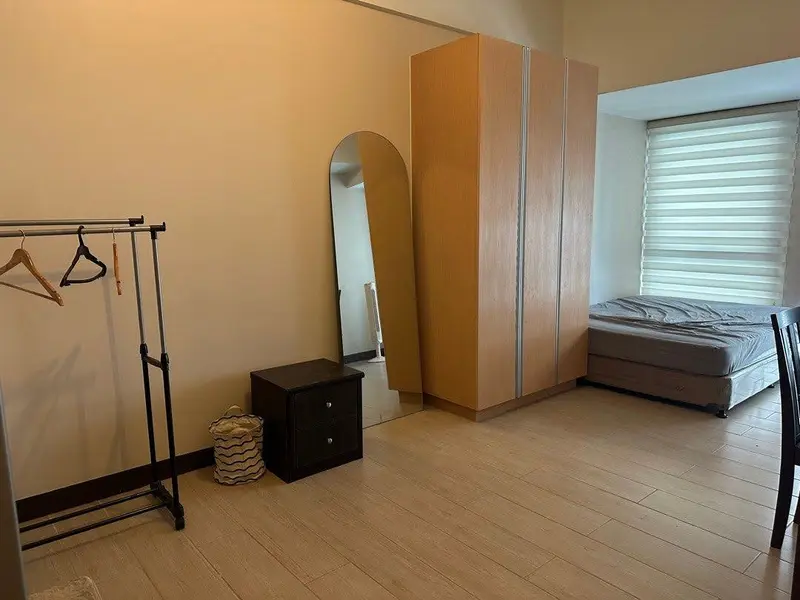 Studio · Paseo Heights