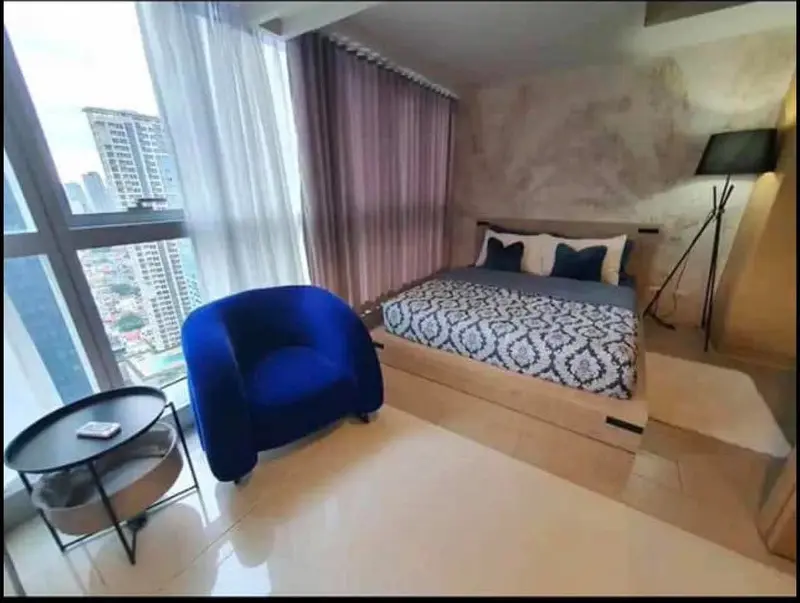 1-bedroom condo for sale in Uptown Parksuites, photo 1