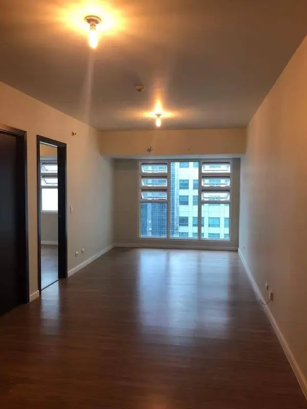1 BR · Kroma Tower