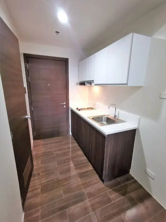 1 BR · Air Residences