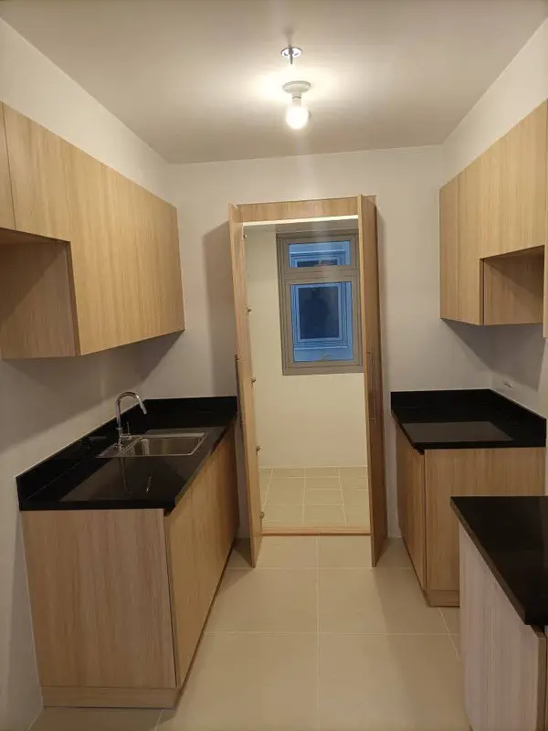 1 BR · Park Triangle Residences